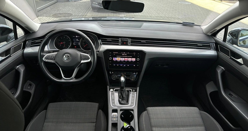 Volkswagen Passat cena 85000 przebieg: 93300, rok produkcji 2020 z Borne Sulinowo małe 211